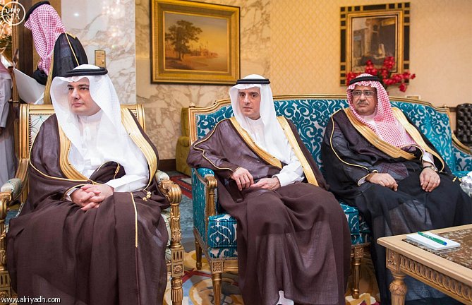 وێنه‌ و ڤيديۆ.. پادشا و ميره‌كانى سعووديه‌ پێشوازى له‌ بارزانى ده‌كه‌ن